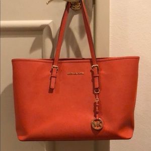 Michael Kors Tote